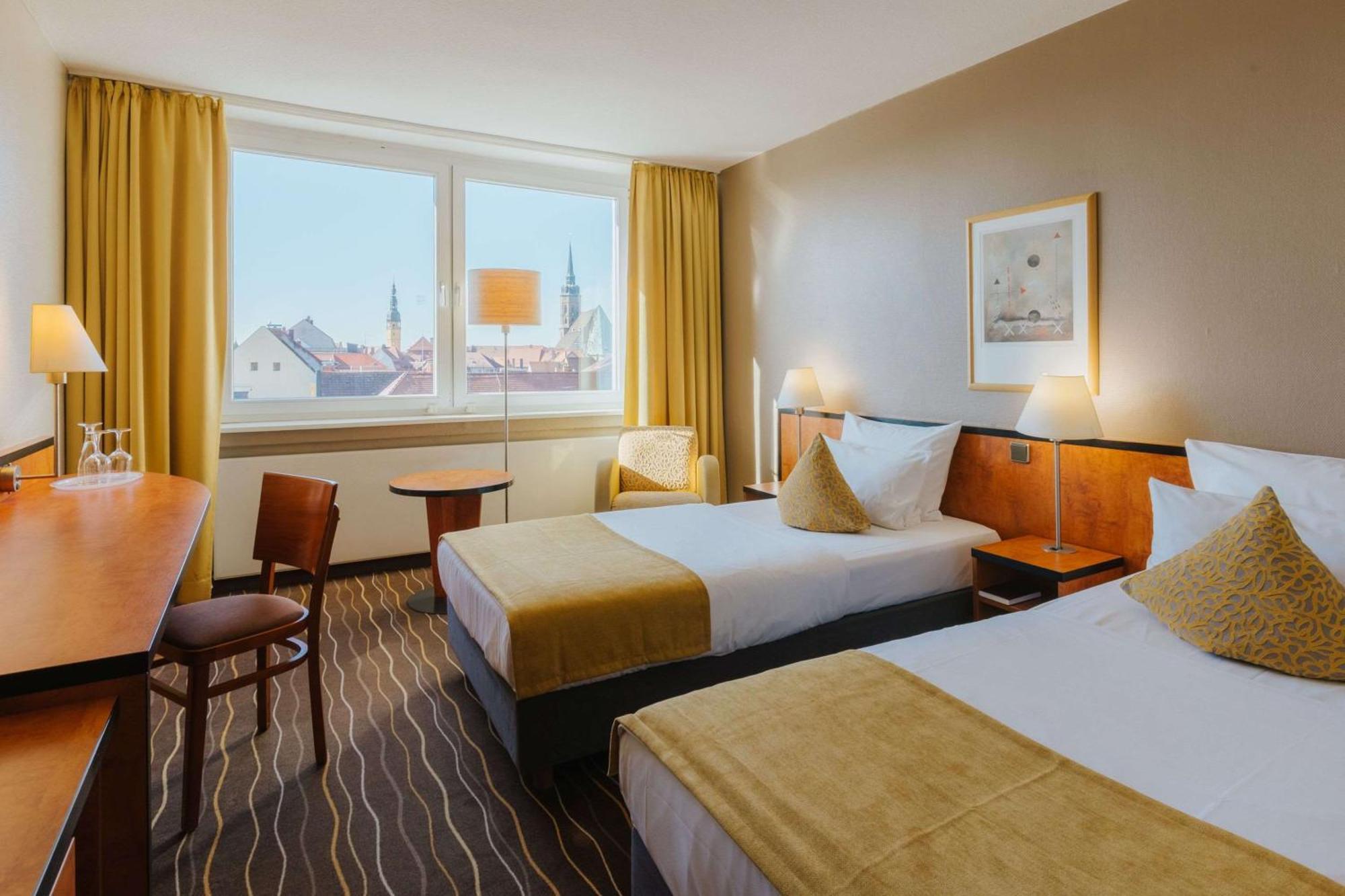 Best Western Plus Hotel เบาท์เซน ภายนอก รูปภาพ